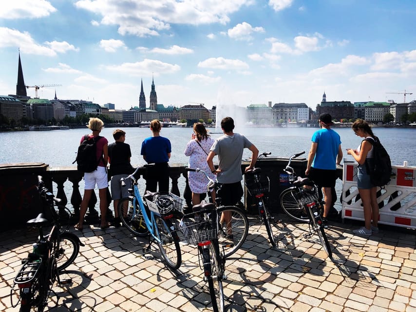 Hamburg: Guided Bike Tour - St. Pauli And The Reeperbahn