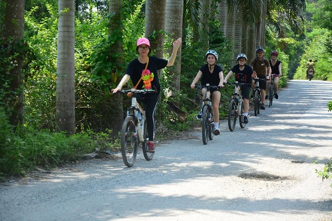 Hanoi Bicycle Tours: Half Day Bicycle Tours Hanoi Countryside - From Hanoi Opera House to the bike shop