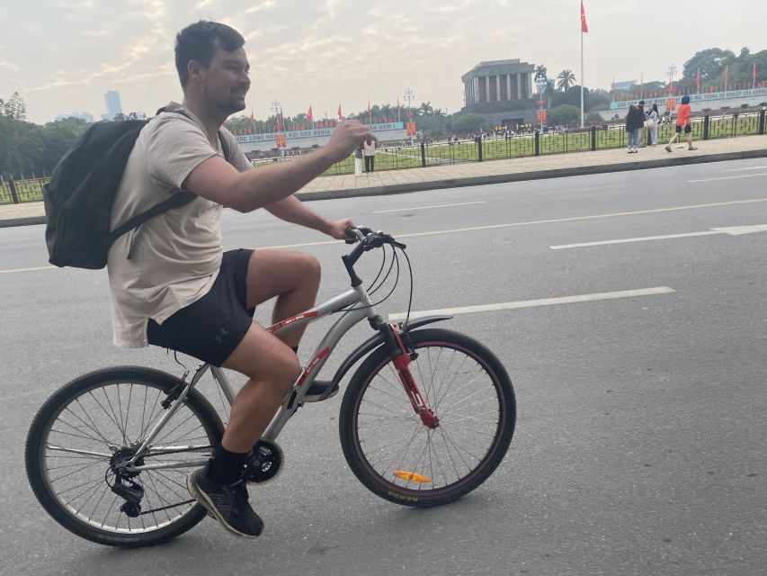 Hanoi: Bike Tour Through Hidden Gems and Banana Island - Hồ Hữu Tiệp and the B52 Lake stop