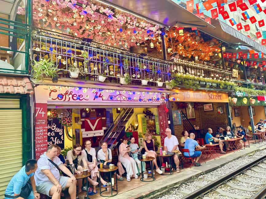 Hanoi City Tours With Small Groups (By Bus/Jeep Car/Cycling) - Temple of Literature and Hanoi Citadel