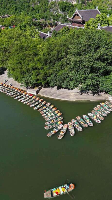 Hanoi:Ninh Binh-Trang An-Mua Cave-Hoa Lu&Cycling BEST SELLER - Who should choose this tour