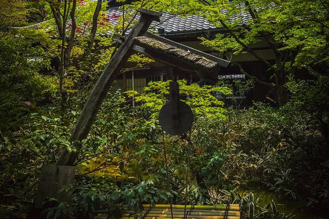 Hidden Kyoto E-Biking tour - Riding in rain, heat, and changing conditions