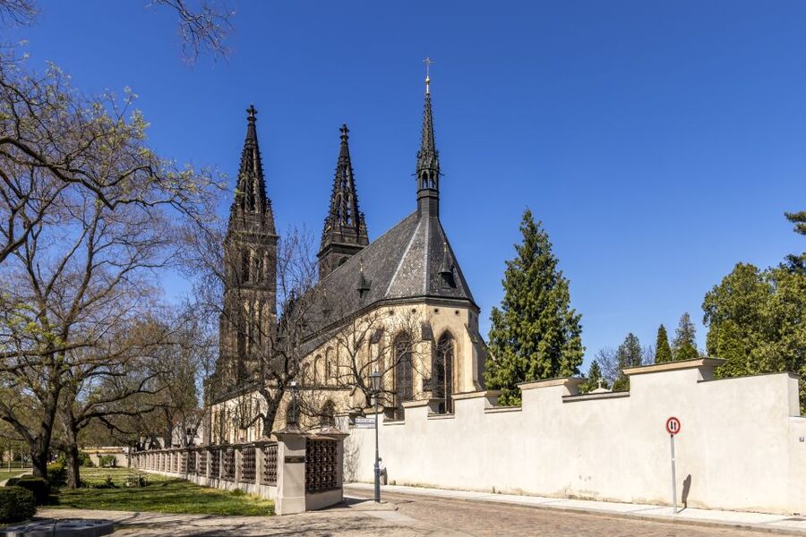 Hidden Prague Bike Tour - Nusle Bridge and the darker side of the city