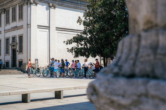Highlights and hidden gems of Milan Bike Tour - Porta Nuova: Milan’s Modern Face
