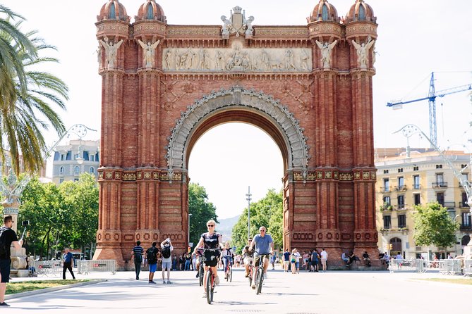 Highlights & Hidden Spots of Barcelona Bike Tour w/ Local Guide - Santa Maria del Mar and El Born’s medieval character