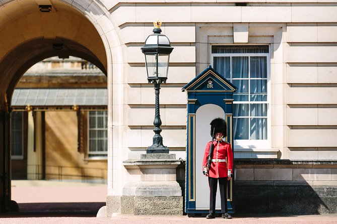 Highlights of Royal London Bike Tour including Hyde Park - What the price includes, and what it does not
