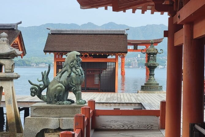 Hiroshima and Miyajima by Bike and Boat - Starting beside Hiroshima’s rivers