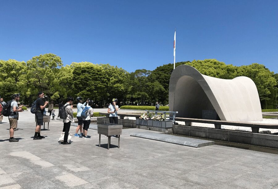Hiroshima: Best of Hiroshima Guided Bike Tour - Riverside cycling to the Peace Memorial Park