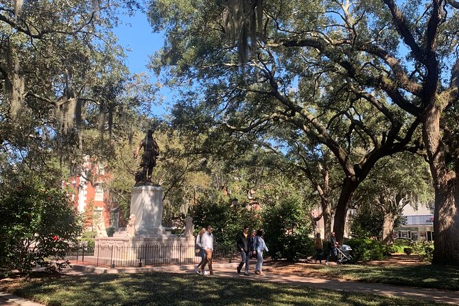 Historical Bike Tour of Savannah and Keep Bikes After Tour - Wright Square and Johnson Square