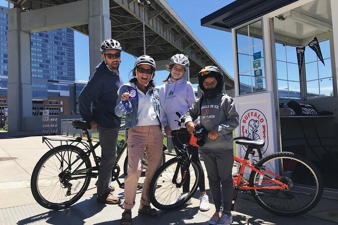 History Ride: The Best of Buffalo by Bike - Buffalo City Hall in a ten-minute city view