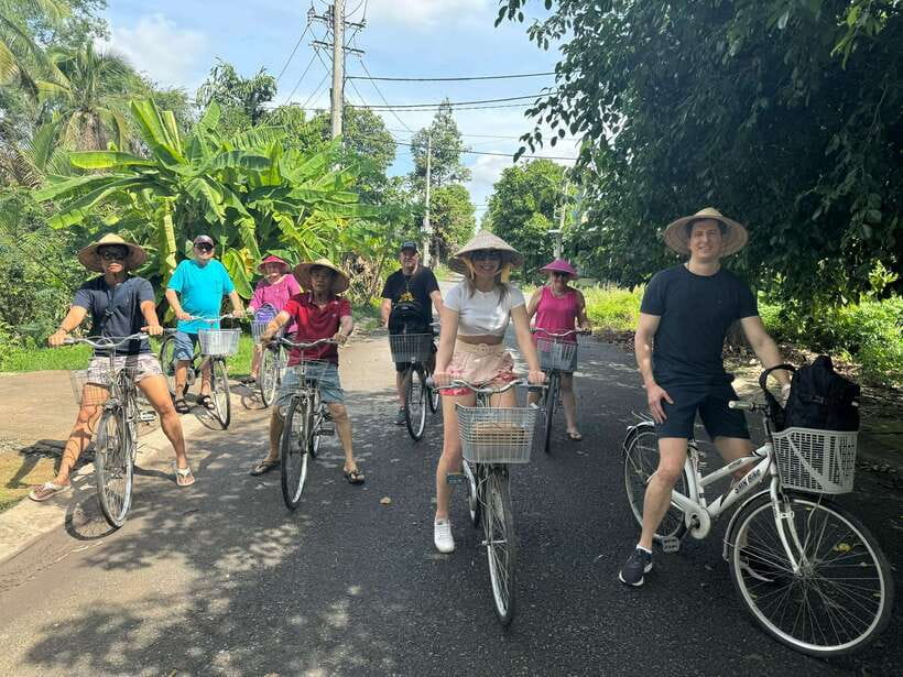 Ho Chi Minh City: 2-Day Bike & Kayak Mekong Delta Tour - Leaving Ho Chi Minh City for Bến Lức and My Tho
