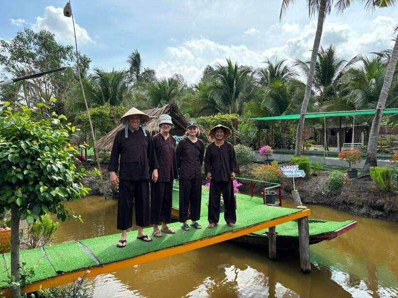 Ho Chi Minh City: 2-Day Bike & Kayak Mekong Delta Tour - Cooking Spring Rolls and Eating Fresh Lunch