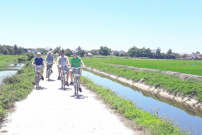 Hoi An Countryside Biking Tour(Vegetable village -basket boat - fishing village) - A Generous Local Lunch at the Right Time