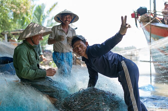 Hoi An Morning Countryside Tour by Bike - Duy Vinh and the family rice wine distillery