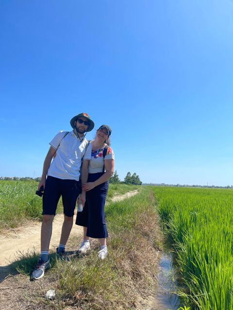 Hoi An: Rural Cycling Tour to Village with Basket Boat Ride - Guides, group mood, and the value of local stories