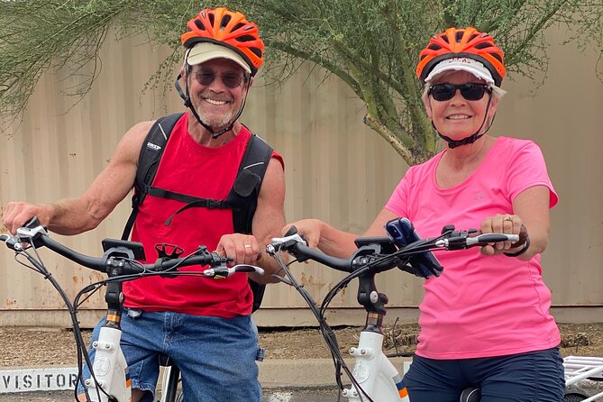 Hole in the Rock & Tempe Lake E-Bike Tour - 2 Hours - Papago Park delivers the desert scenery