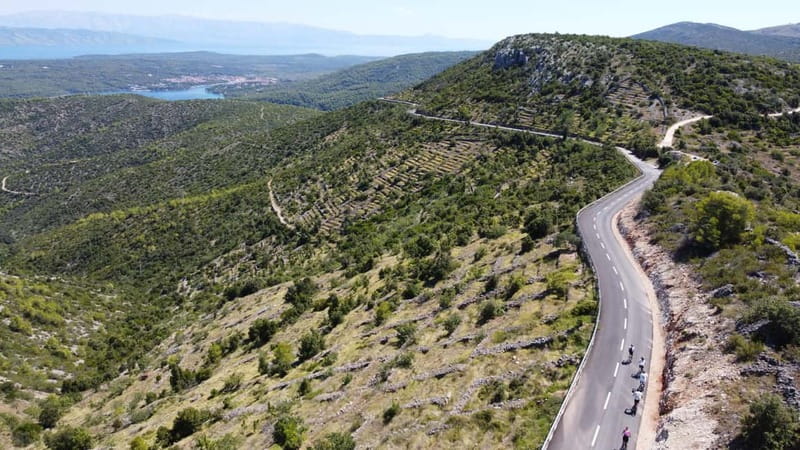 Hvar Island E-Bike Tour with Wine Tasting and Starters - Lacman Family Winery and the 80-minute tasting