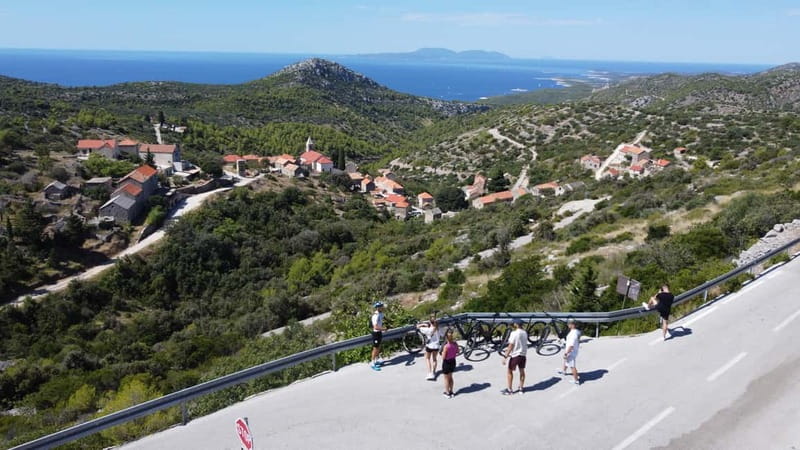 Hvar Island E-Bike Tour with Wine Tasting and Starters - The viewpoints and Napoleon Fortress