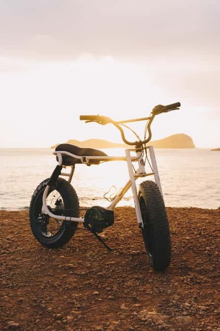 Ibiza: E-Bike self-guided rental adventure - Cala Nova for Water and a Proper Break