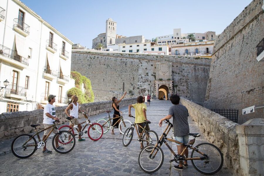Ibiza Town Private Guided Sightseeing Tour by Bike - Starting at Mondo Rent on Avinguda de Santa Eulària