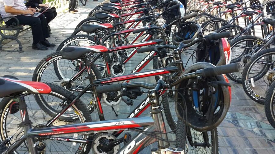 Istanbul 3-Hour Old City Tour by Bicycle - Wooden houses and quieter streets