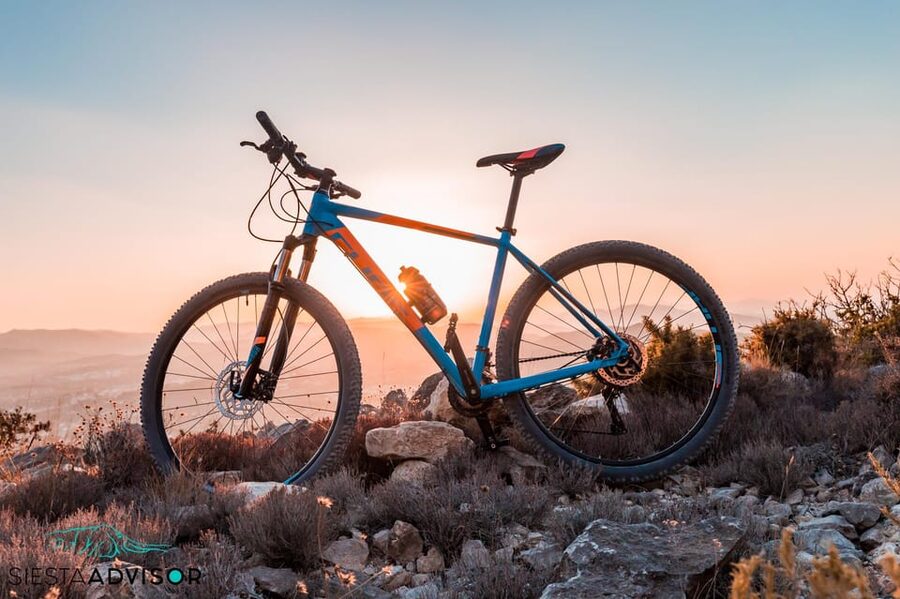 Jávea: Electric Bike Adventure to Local Coastal Treasures - Cala Blanca begins the coastal ride