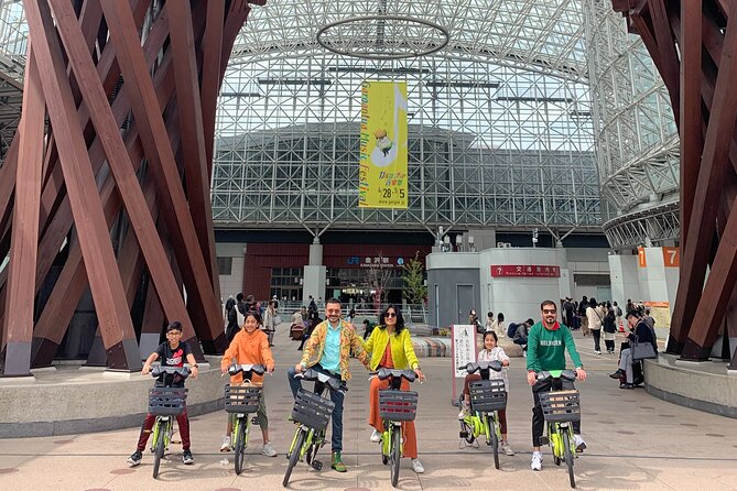 Kanazawa Half Day E-bike Tour - Why a bicycle works so well in Kanazawa