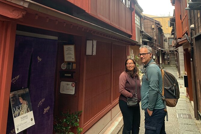 Kanazawa Half Day E-bike Tour - Kazuemachi and Higashi Chaya: old Kanazawa beside the river