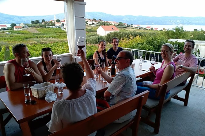 Korcula Bike & Wine Tour | Wine Tasting in Lumbarda - The return to Korcula Town
