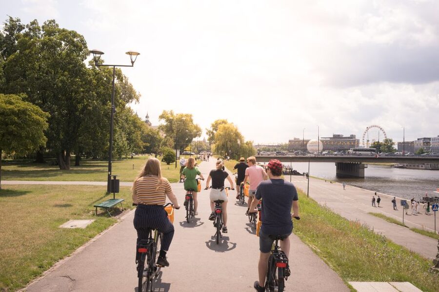 Krakow: Bike Tour of Old Town, Jewish Quarter and the Ghetto - Across Father Bernatek’s Bridge to the former ghetto