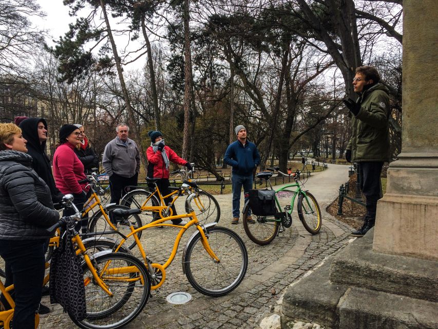 Krakow: Highlights of Krakow Bike Tour - Small Group - Why This Four-Hour Ride Works So Well