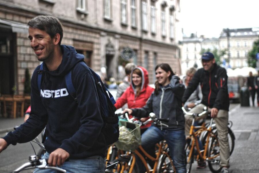 Krakow: Highlights of Krakow Bike Tour - Small Group - Kazimierz, From Szeroka Street to Plac Nowy