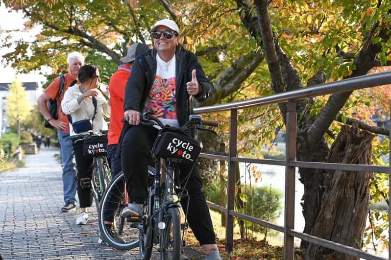 Kyoto: Full Day Bike Tour - Nishi Honganji and Kyoto’s central streets