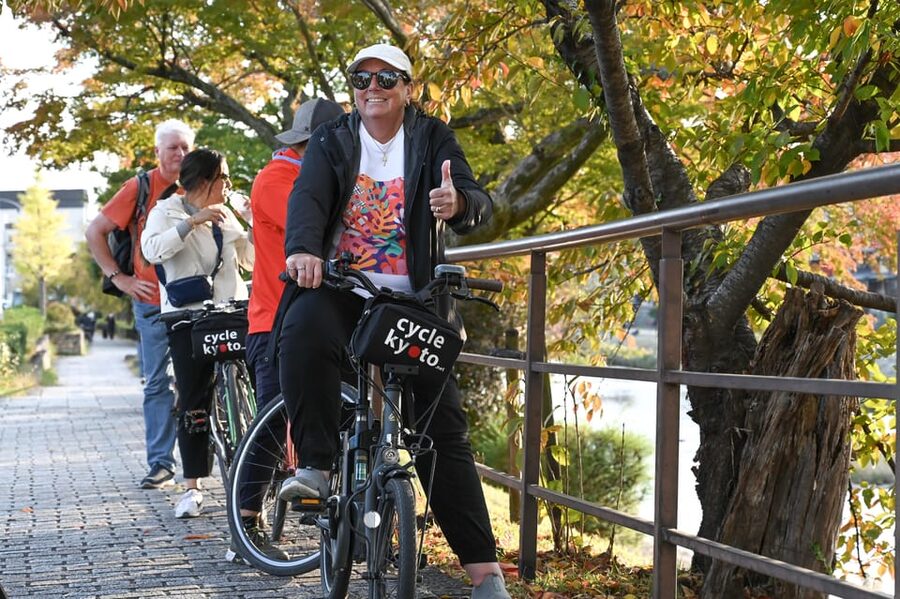 Kyoto: Full Day Bike Tour - Gion by bicycle and on foot