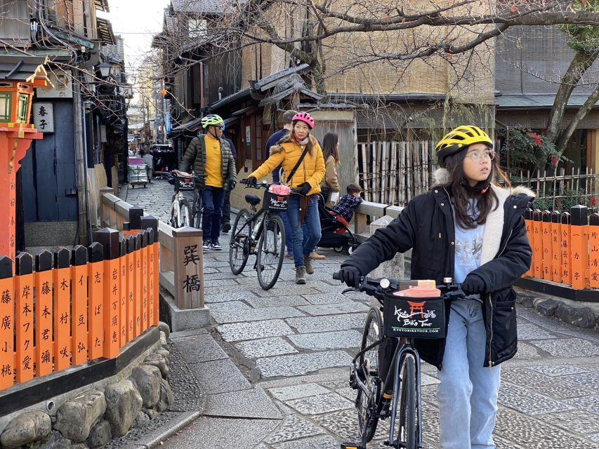 Kyoto: Full-Day City Highlights Bike Tour with Light Lunch - What the guides add to the day