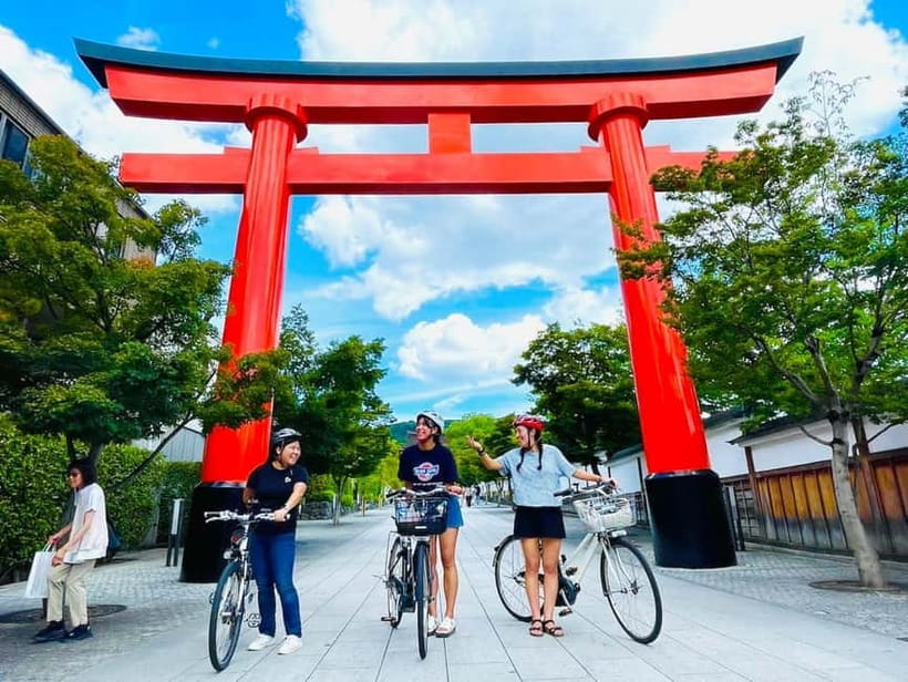 Kyoto: Fushimi Inari Shrine and Tofukuji Temple E-Bike Tour - Gion, geisha customs, and the Kyoto you might miss
