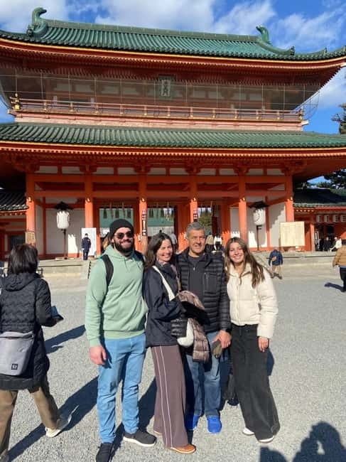 Kyoto: Hidden Gems E-Bike Tour with Local Japanese Guide - Seasonal timing and comfort tips