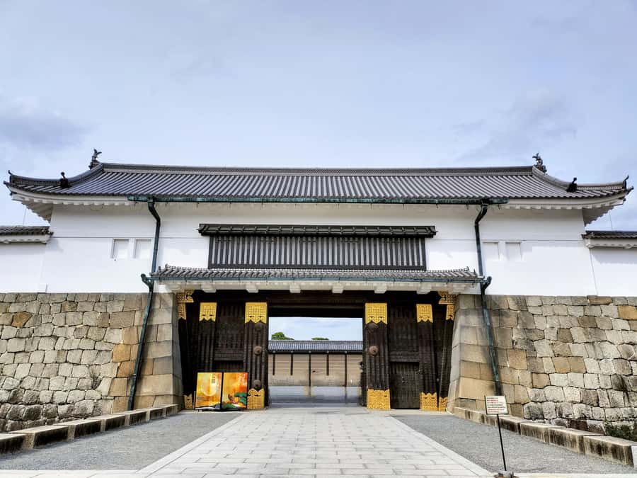 Kyoto: Tailored E-Bike Tour to Highlights & Hidden Gems - Quiet temples and backstreets near the main sights
