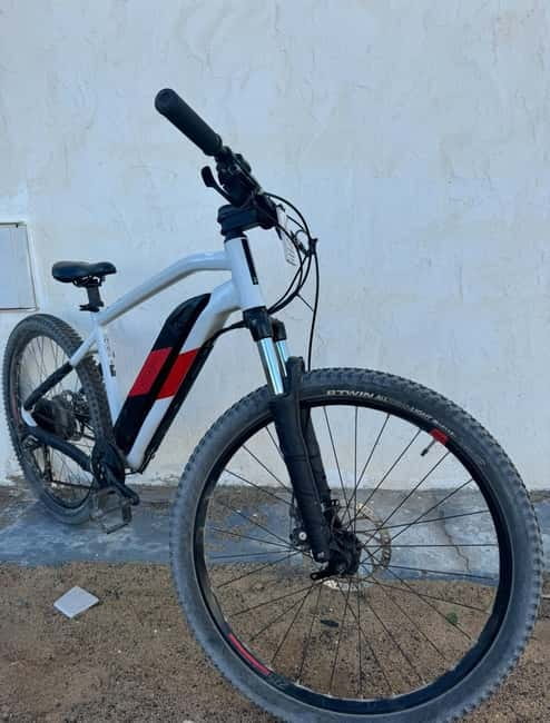 La Graciosa: Rent your ELECTRIC BIKE and explore the island at your own pace. - Las Conchas Beach and the Chinijo Archipelago