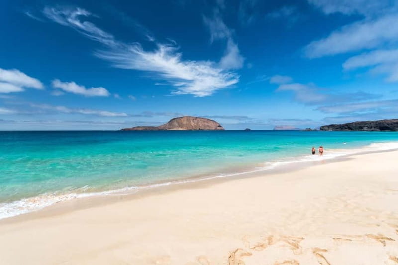 La Graciosa: Rent your ELECTRIC BIKE and explore the island at your own pace. - The roads, the bikes, and the real comfort level