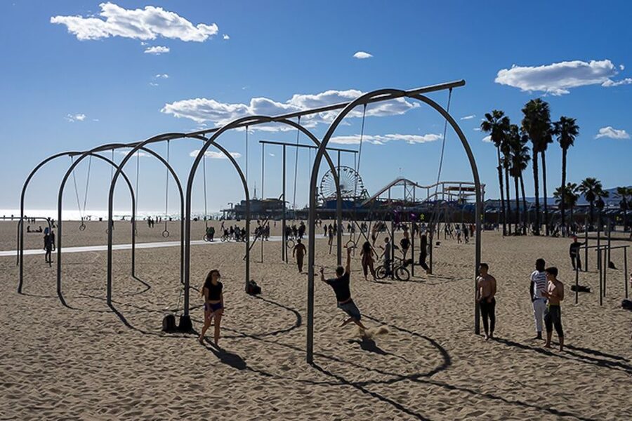 LA: Santa Monica & Venice Beach Bike Adventure - Key points to know before you book