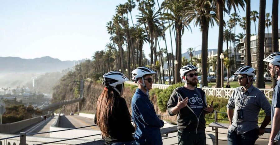 LA: Santa Monica & Venice Beach Bike Adventure - Twenty minutes on the Venice Beach Boardwalk