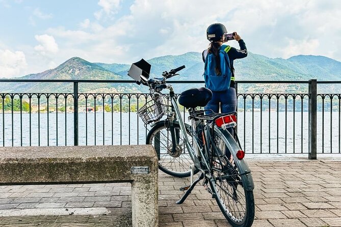 Lake Como: eBike City Tour Guided by an iPad and a Tour Leader - Starting at the cathedral and central squares
