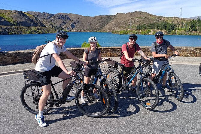 Lake Dunstan Cycleway Bike Rental With Return Luxury Shuttle - The first kilometers: settle into the trail