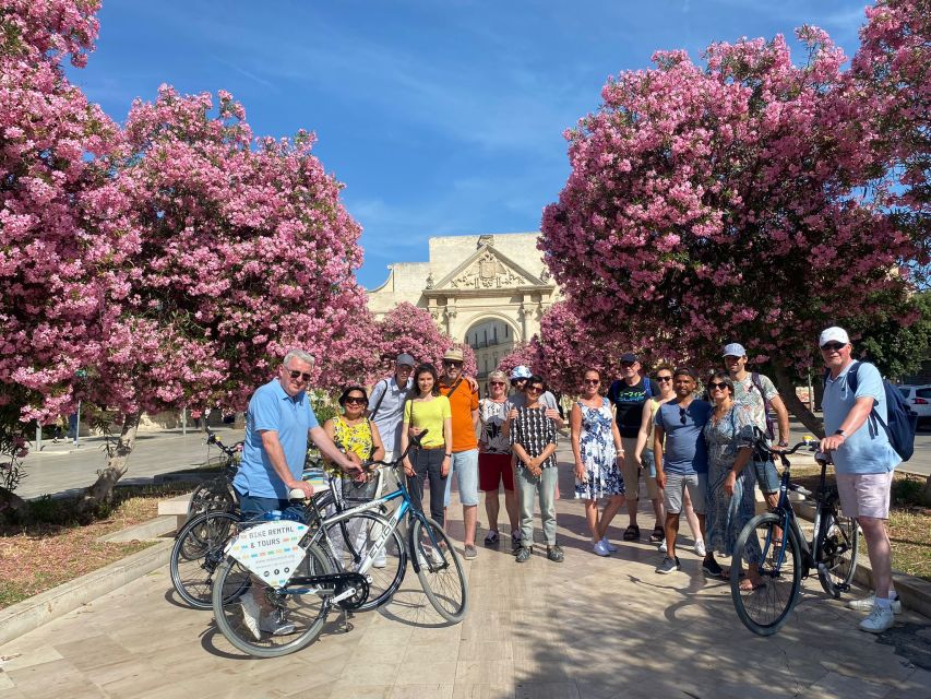 Lecce: City Highlights Guided Tour by Bike - Starting at Velo Service Lecce