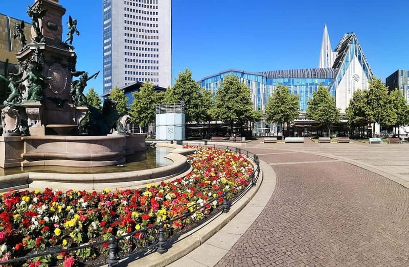 Leipzig: 3-Hour Bike Tour - Rosenthal Park and the zoo’s giraffes