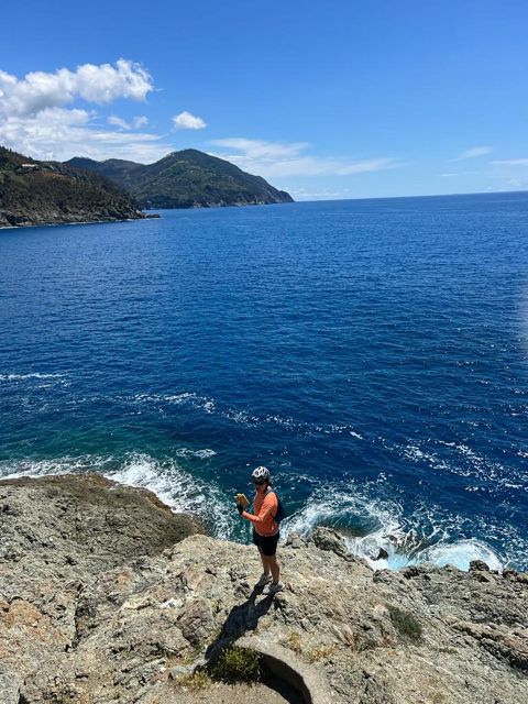 Levanto: Guided E-Bike Tour in Framura with Wine & Focaccia - Bonassola and the Madonnina della Punta