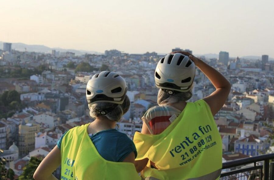 Lisbon: 7 Hills Half-Day Electric Bike Tour - Torel, Campos Mártires da Pátria, and central Lisbon