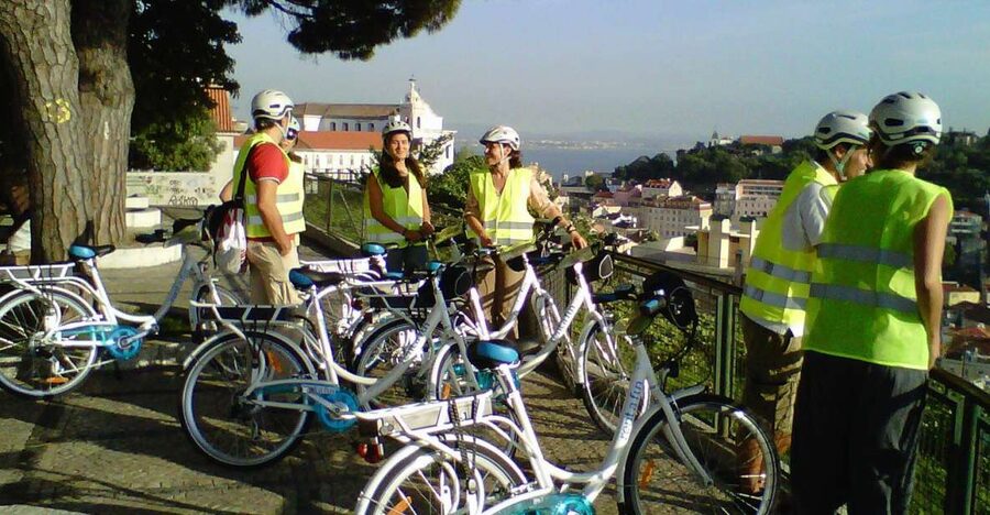 Lisbon: 7 Hills Half-Day Electric Bike Tour - Starting near Alfama and the harbor