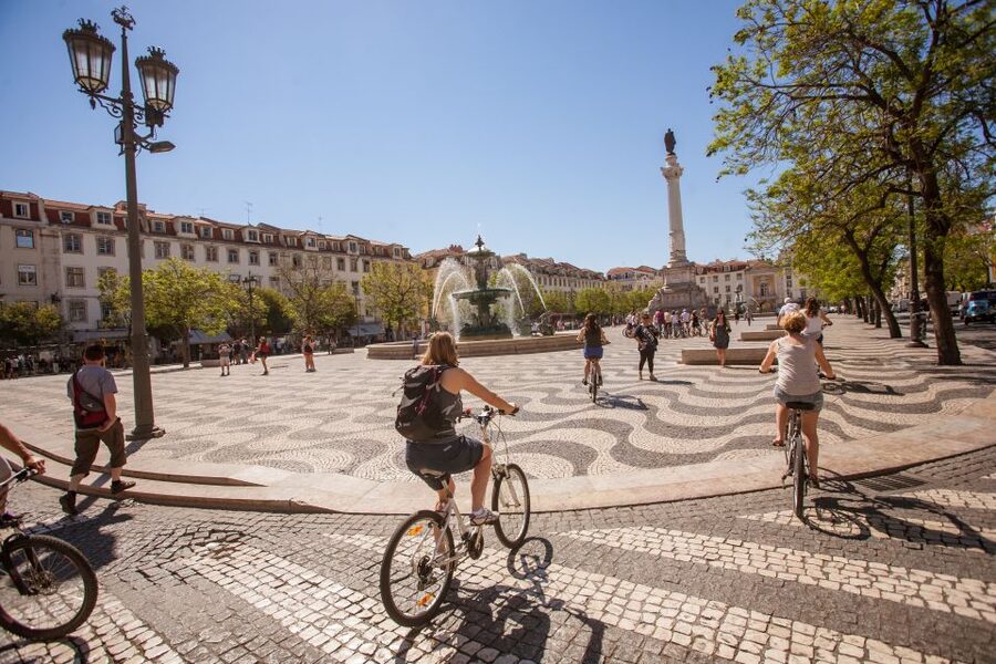 Lisbon: Bike Tour from Lisbon to Belém + Liquor & Pastry - Passing MAAT on the way to Belém